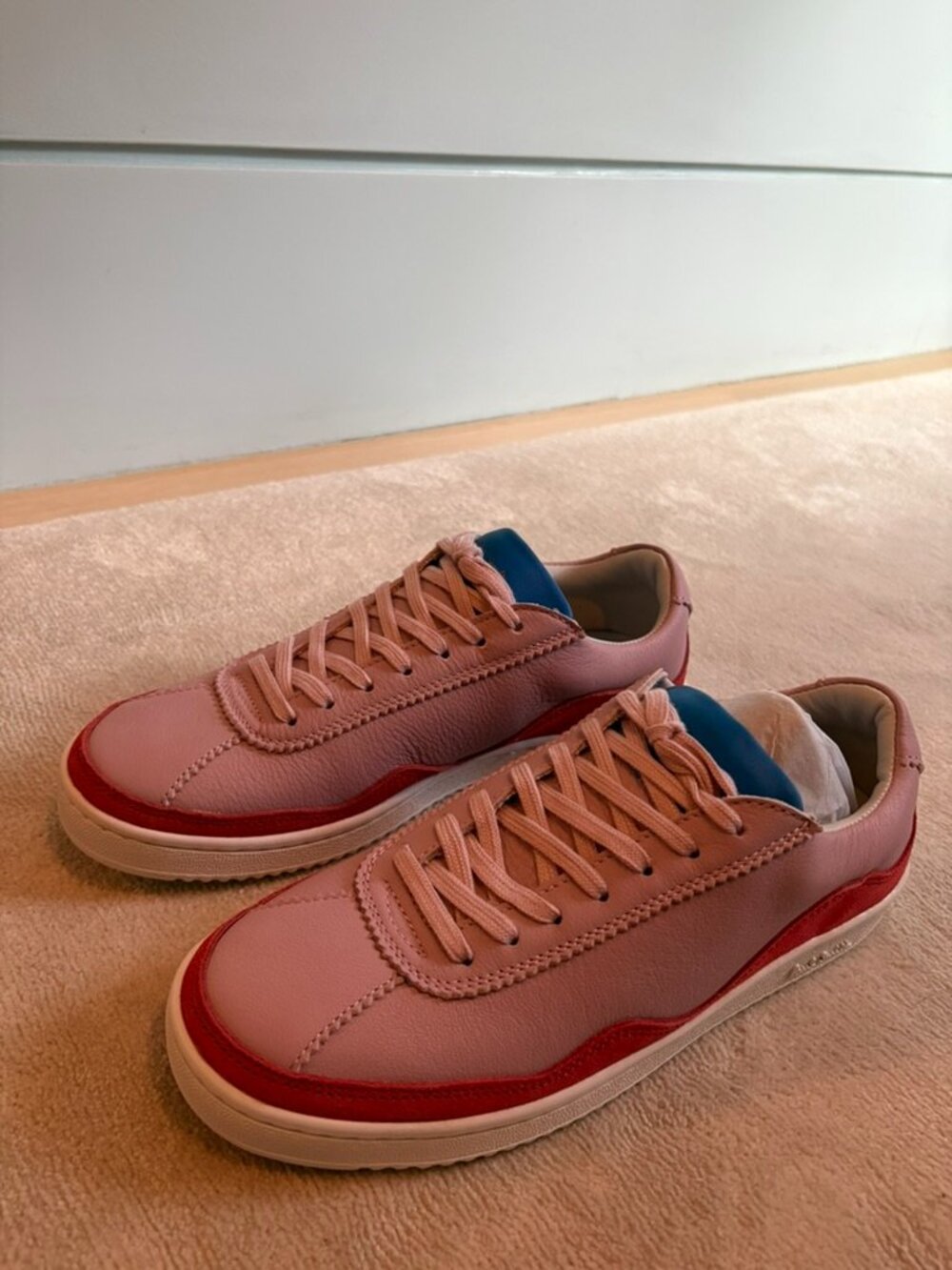 NWT Paul Smith pink wavy sneakers